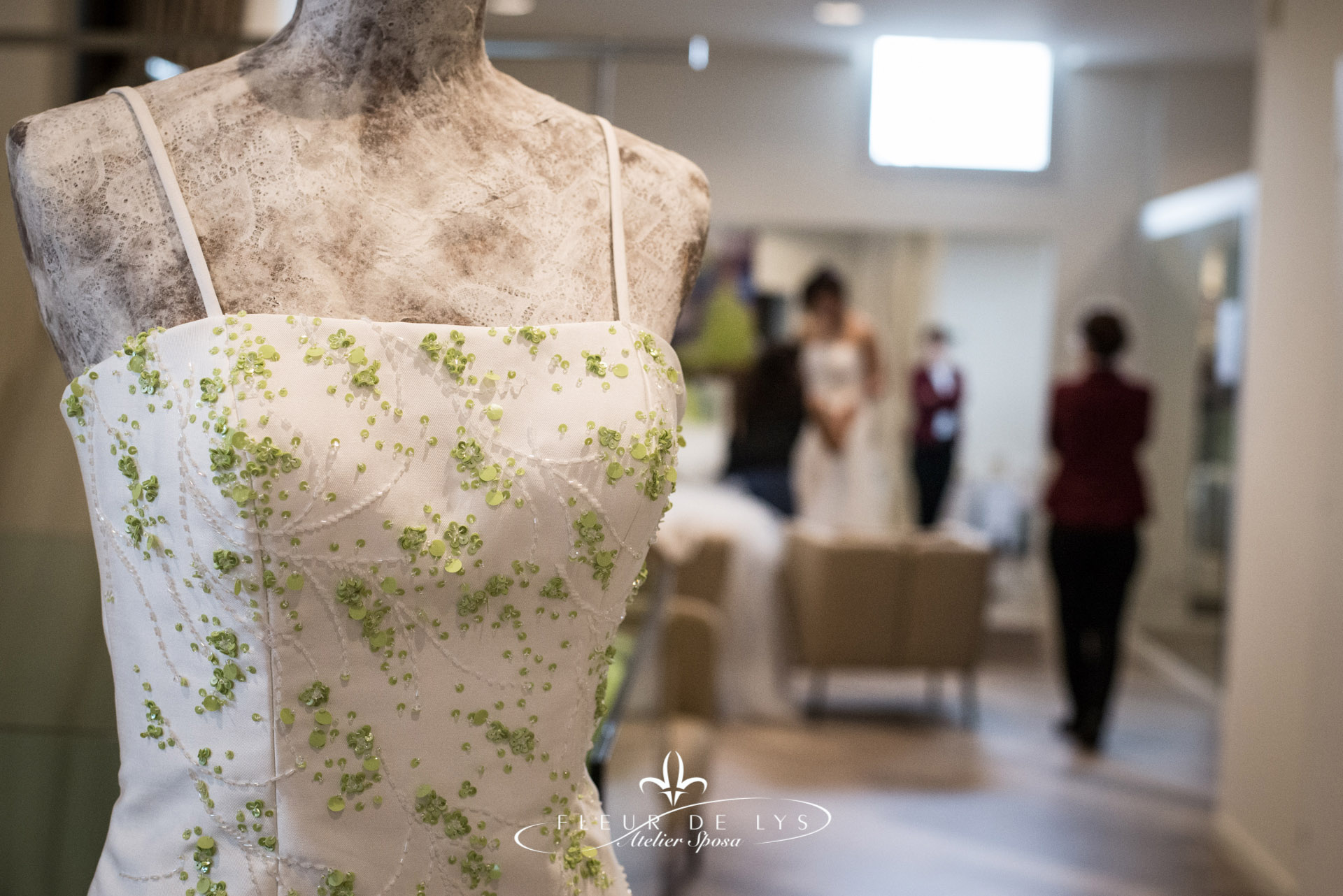 02-Atelier-Sposa-Fleur-De-Lys-Signoressa-di-Trevignano-Treviso